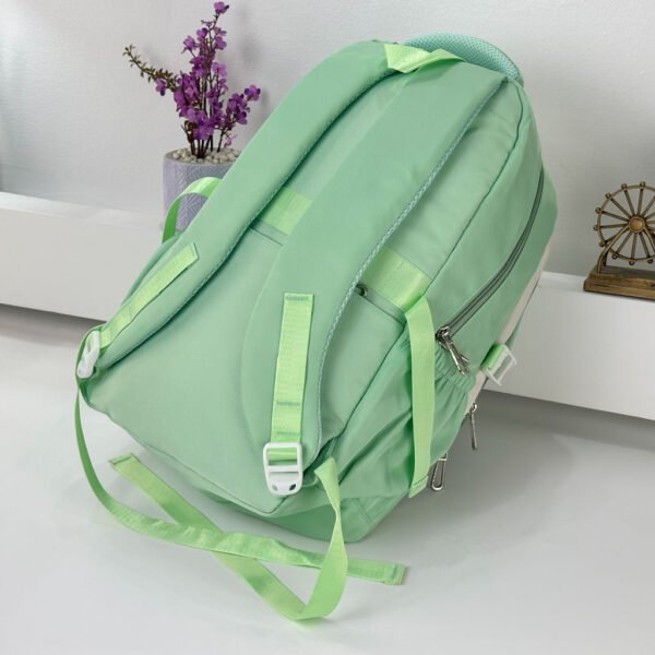 ⁦Sac à Dos Kawaii Enfant – Personnalisable, Léger et Confortable⁩ - الصورة ⁦2⁩