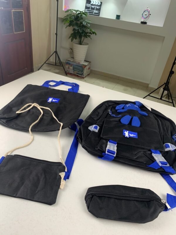 ⁦pack Sac à Dos Kawaii Imperméable 45 cm – Grande Capacité et Multi-Poches⁩ - الصورة ⁦2⁩
