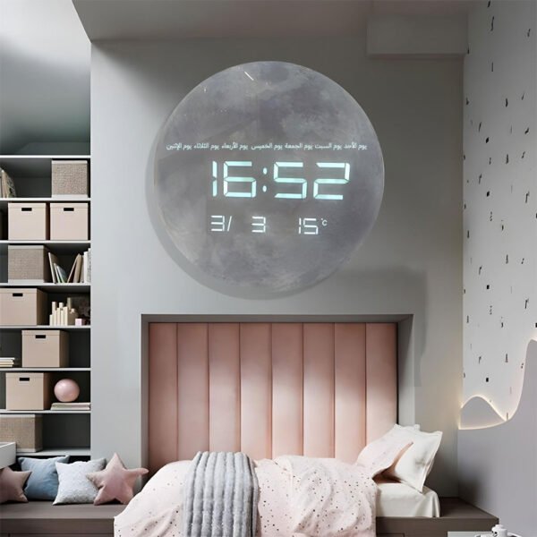 ⁦Horloge Murale LED 13" avec Température et Calendrier⁩ - الصورة ⁦6⁩