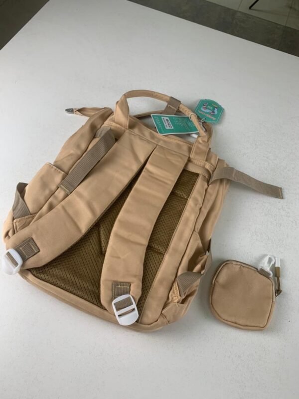 ⁦Sac à Dos Tendance Bicolore – Élégant, Spacieux et Résistant⁩ - الصورة ⁦5⁩
