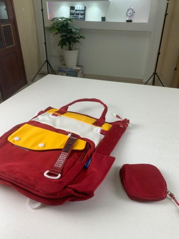 ⁦Sac à Dos Tendance Bicolore – Élégant, Spacieux et Résistant⁩ - الصورة ⁦4⁩