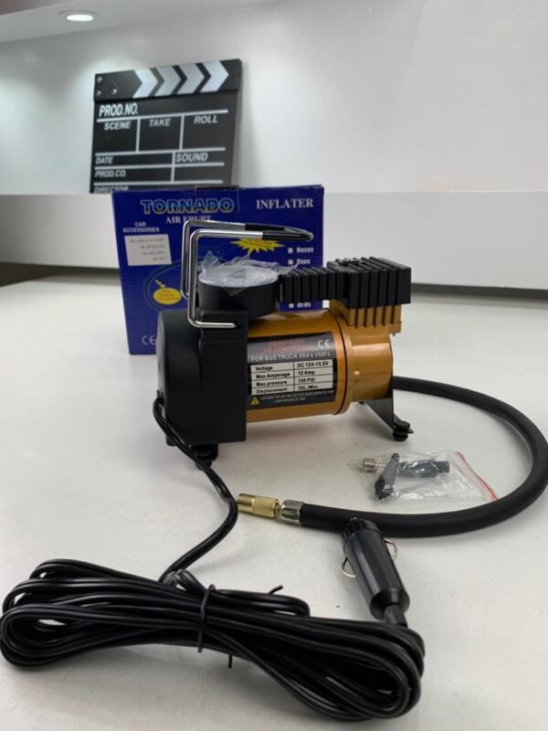 ⁦Compresseur d’Air Portable 150PSI – 12V avec 3 Embouts Polyvalents⁩ - الصورة ⁦6⁩