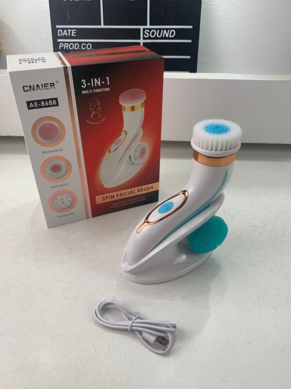 ⁦Brosse Nettoyante Visage Électrique à Micro-Vibrations Étanche – فرشاة تنظيف الوجه⁩ - الصورة ⁦9⁩