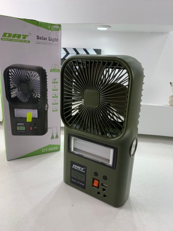 ⁦Kit Ventilateur et Lampe Multifonction avec Panneau Solaire , Idéal pour les Sorties et Coupures de Courant⁩ - الصورة ⁦5⁩