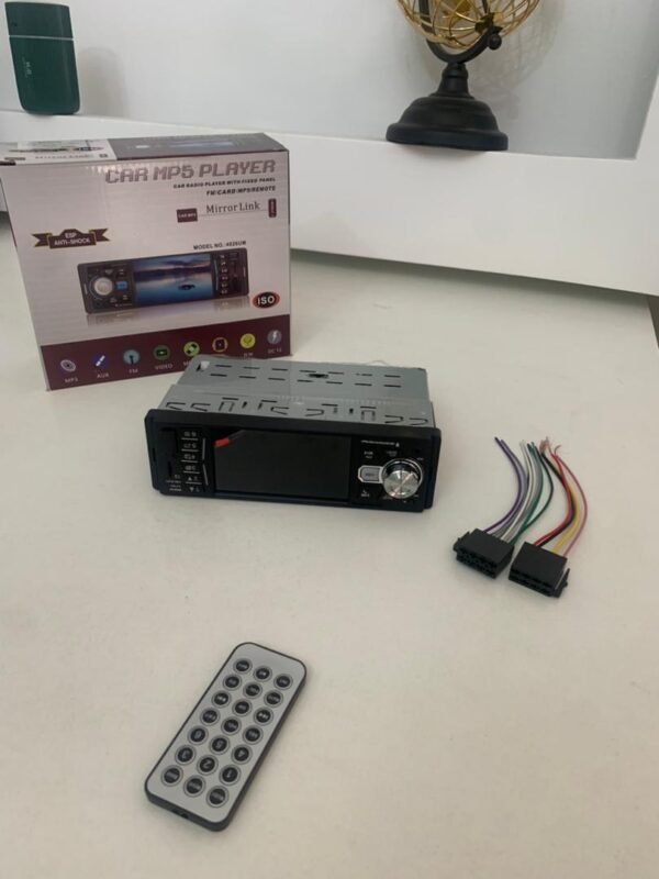 ⁦Autoradio Multimédia 4.1" avec Bluetooth et Support Caméra de Recul⁩ - الصورة ⁦2⁩