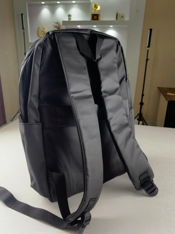 ⁦Sac à Dos 20-35L avec Compartiment PC et Poches Multiples⁩ - الصورة ⁦5⁩