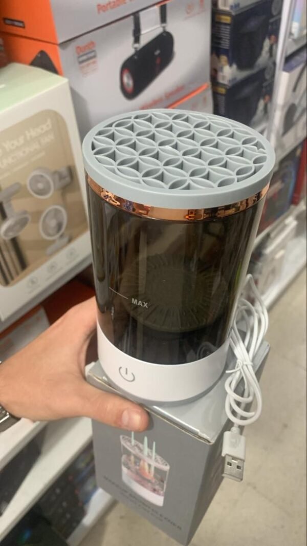 ⁦Nettoyeur Automatique pour Pinceaux de Maquillage – Nettoyage et Séchage en 30s⁩ - الصورة ⁦4⁩