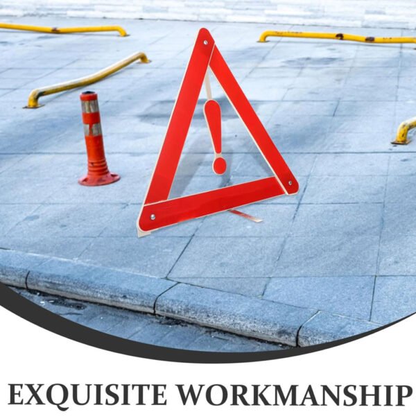 ⁦Triangle de Signalisation Réfléchissant – Sécurité Routière en Toute Situation⁩ - الصورة ⁦3⁩