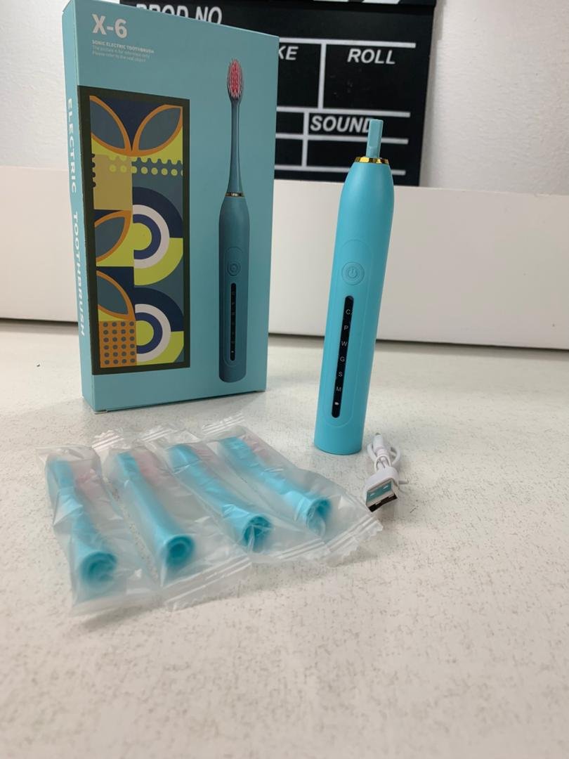 Brosse à Dents Électrique Étanche Luckky IPX7 4 Têtes Incluses - الصورة 2