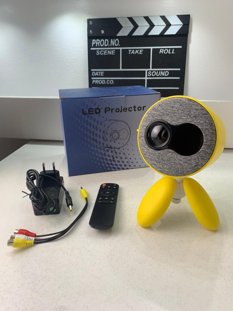 Mini Projecteur Portable Full HD – Affichage Clair jusqu’à 110 Pouces pour Films, Jeux et Divertissement - الصورة 2