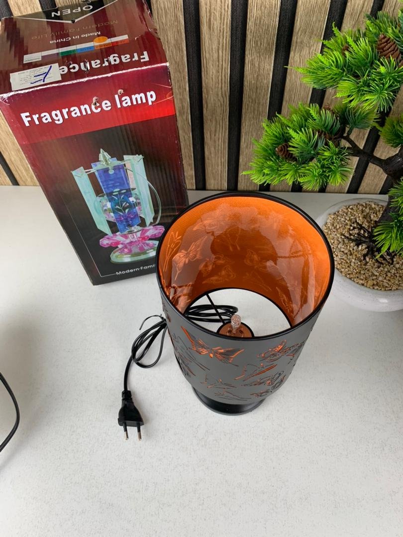 Lampe Décorative Papillons – Ambiance Chaleureuse et Élégance Intérieure - الصورة 4